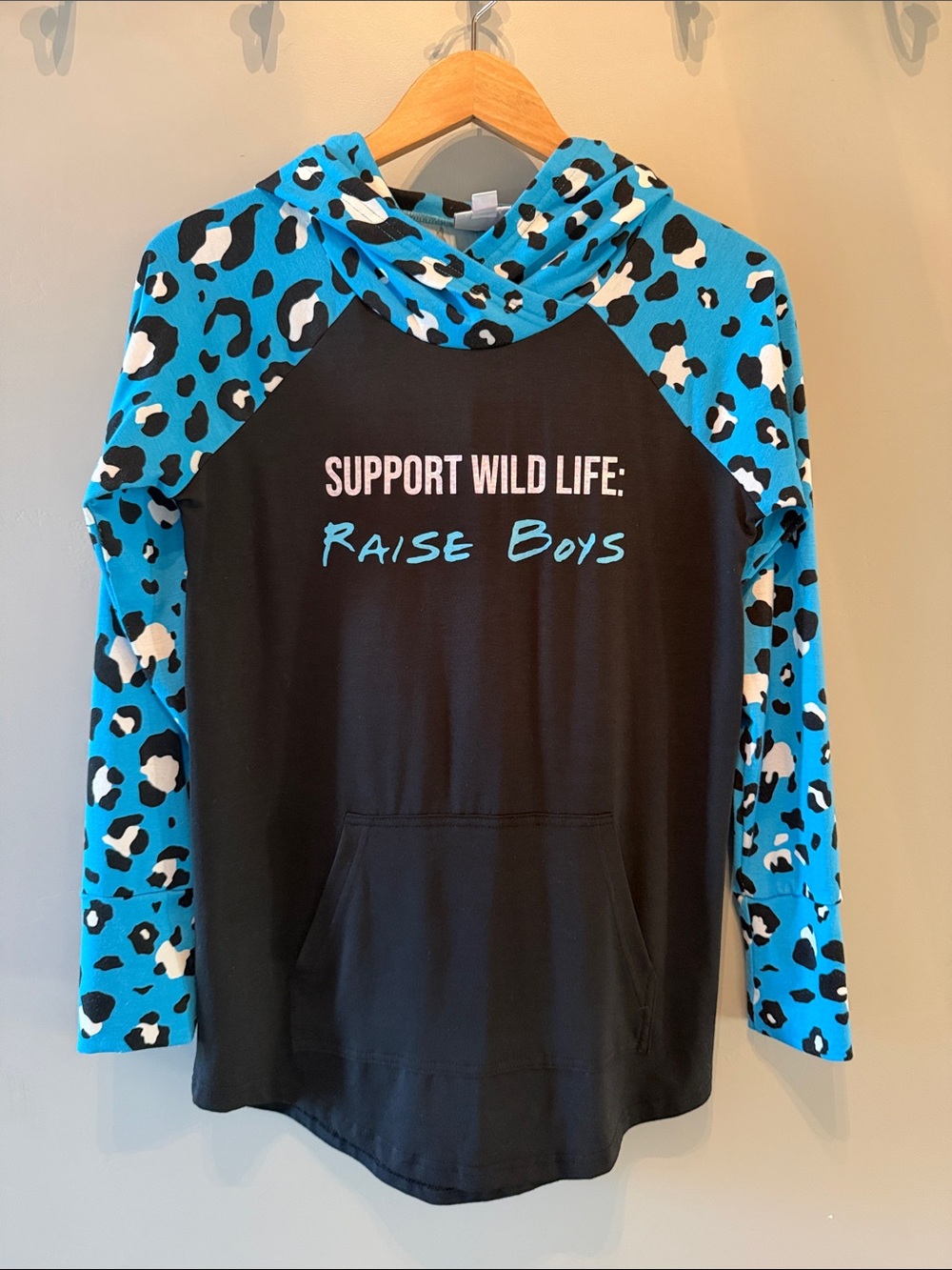 LuLaRoe Womens Black & Blue Leopard Hooded Top Size Small